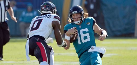 NFL: Brutaler Hit gegen Jaguars-Quarterback Trevor Lawrence sorgt für Empörung