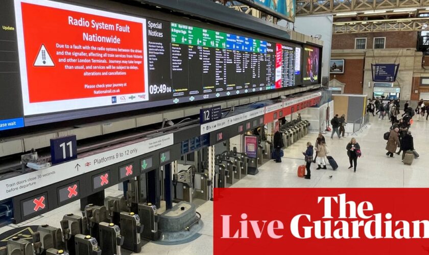 National Rail says ‘nationwide fault’ disrupting trains across Britain – live updates