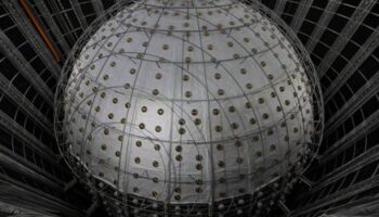 Neutrinos: China baut riesigen Detektor für winzige Elementarteilchen