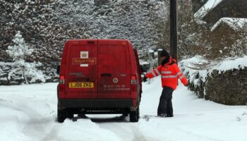 New UK snow map sparks fears of whiteout with Arctic blast length of Britain set to strike