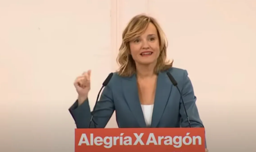 Pilar Alegría presenta su candidatura a liderar el PSOE de Aragón: "Es el momento de dar el paso al frente"