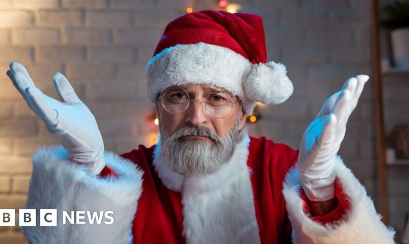 Pupils 'sob' as vicar discusses existence of Santa