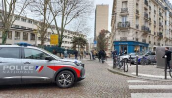 « Que faisait-il là ? » : après la mort d’un ado devant un lycée parisien, des zones d’ombre subsistent