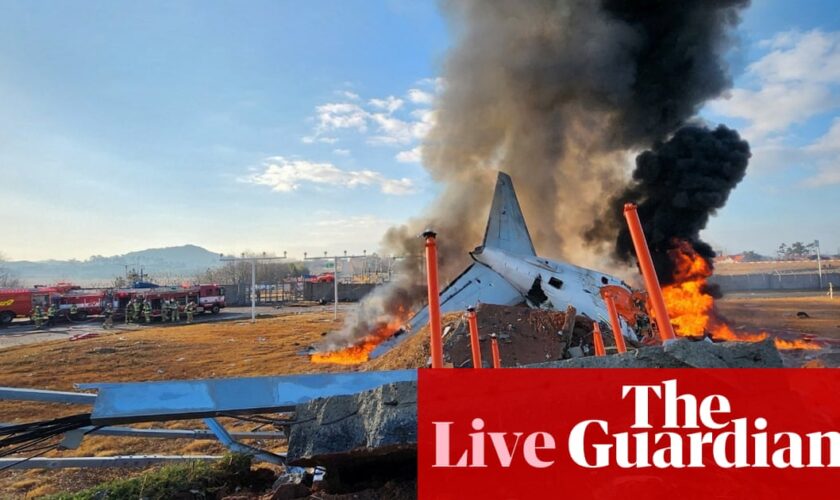 South Korea plane crash: all except two are presumed dead on Jeju Air flight carrying 181 people, say authorities – live updates