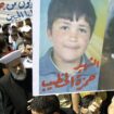 Syrie: la BBC a retrouvé la mère d'Hamza Al-Khatib, l'enfant devenu symbole de la lutte contre Assad après avoir été torturé à mort en 2011