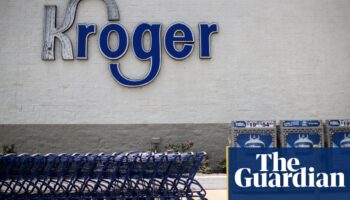 US judge blocks $25m Kroger-Albertsons grocery chain merger