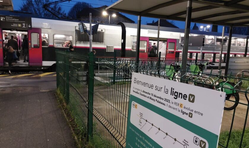 Un an après le débranchement du RER C entre Massy et Versailles, la ligne V est « plus fiable »