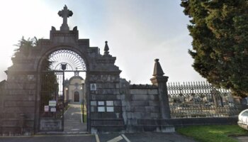 Un hombre desentierra el cadáver de su madre del cementerio de Avilés y se lo lleva a casa