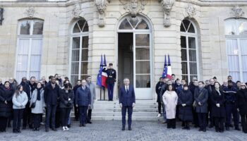 Une «communion dans le deuil» : une minute de silence pour Mayotte observée à l’Élysée, à Matignon et partout en France