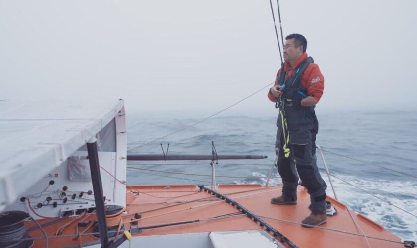 Vendée Globe : Charlie Dalin reprend la tête à l'approche du point Némo