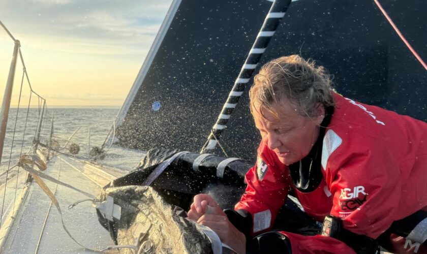 Vendée Globe : alerte pour la Britannique Pip Hare qui a démâté à 1300 km des côtes australiennes