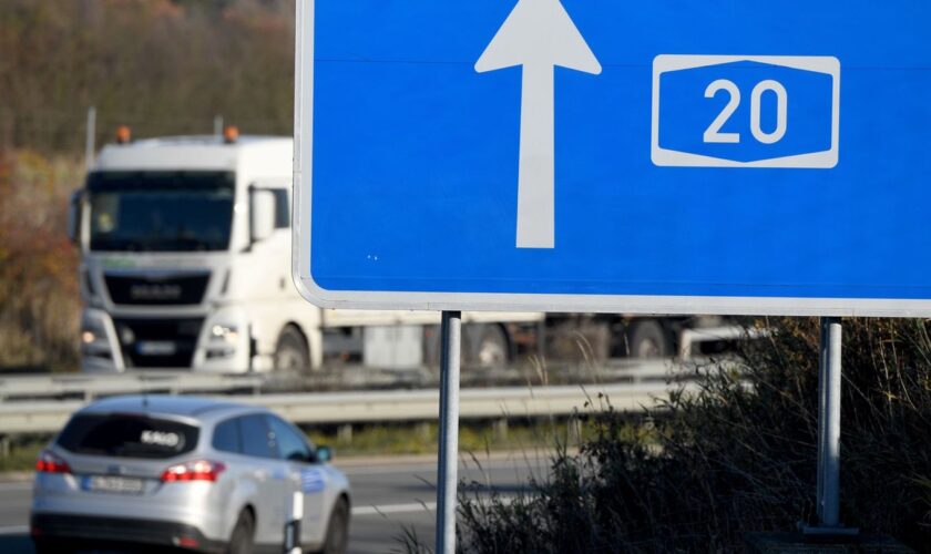 Die A20 wird in Fahrtrichtung Stettin temporär gesperrt (Symbolbild) Foto: Carsten Rehder/dpa