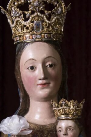 Virgen de Valme: Protectora de Dos Hermanas