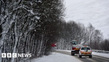 Warnings of snow, wind and rain across the UK for New Year