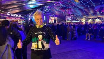 Weihnachten im Bavarian Village in London: Der Partysänger, der nicht singen kann