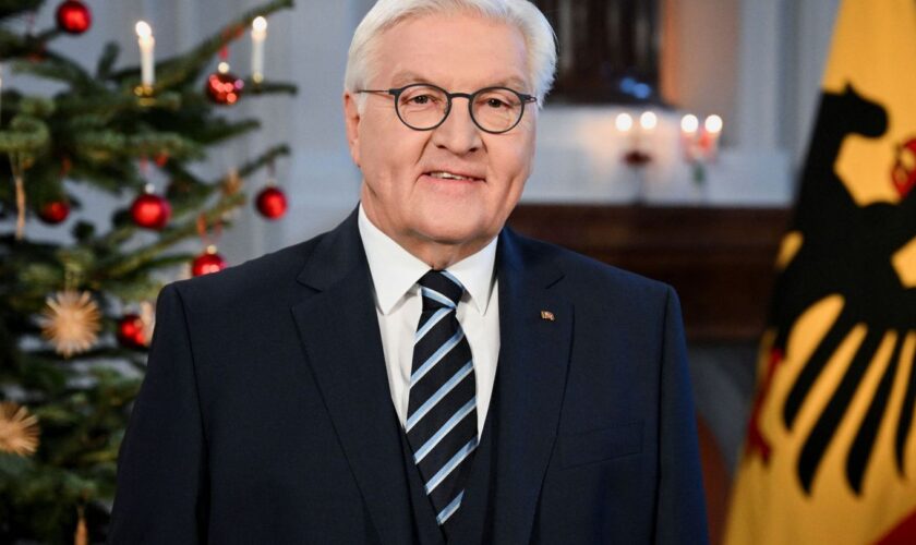 Bundespräsident Steinmeier wirbt zu Weihnachten für den Zusammenhalt in der Gesellschaft Foto: Annegret Hilse/Reuters/Pool/dpa