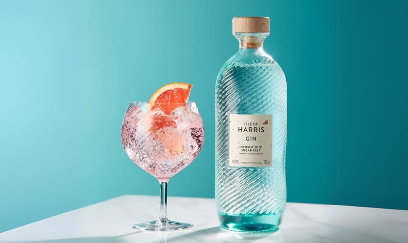 Gin abseits des klassischen Stils: die feine Meeresbrise im Geschmack macht den Isle of Harris Gin zu einem besonderen Tropfen