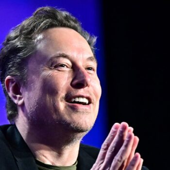 Le propriétaire de X Elon Musk le 6 mai 2024 à Los Angeles