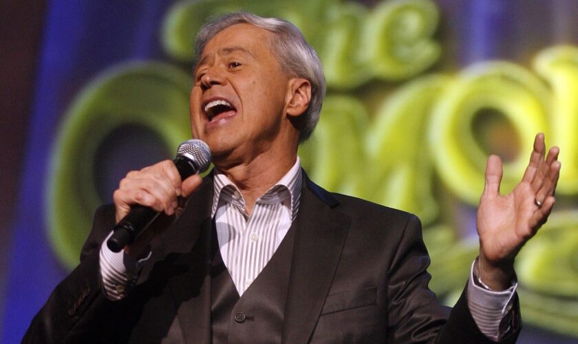 Wayne Osmond performs during a taping of the Osmonds 50th anniversary show at the Orlean's casino in Las Vegas on Tuesday, Aug. 14, 2007. (AP Photo/Isaac Brekken)