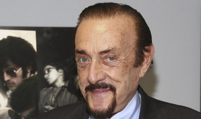 Philiip Zimbardo, l’éminent chercheur qui a pipeauté une sordide expérience de prison pour devenir célèbre