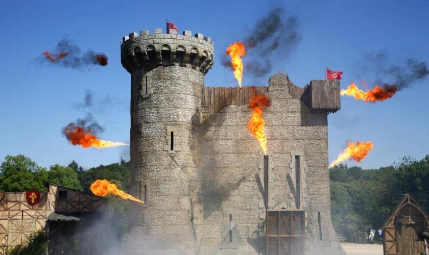 « Un Futuroscope à l’envers » : en 2023, l’historien Patrick Boucheron raconte sa visite au Puy du Fou