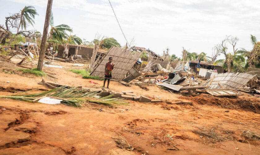 Mozambique : après le cyclone Chido, le bilan s’alourdit à « 160 morts » dans un pays frappé par une crise politique