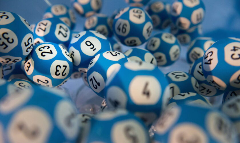 Résultat de l'Euromillions (FDJ) : le tirage du vendredi 3 janvier 2025, 29 millions d'euros en jeu