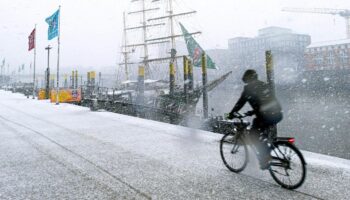 Wetterdienst warnt vor glatten Straßen