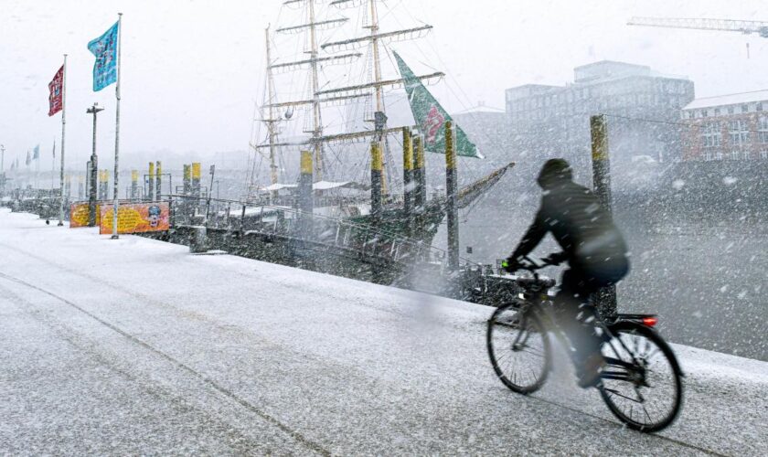 Wetterdienst warnt vor glatten Straßen