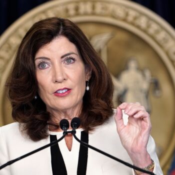 New York Gov. Kathy Hochul seeks expanded involuntary commitment laws over violent crimes on subway