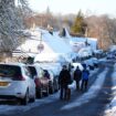 UK weather live: Heavy snow warnings as 40cm forecast while temperatures of -9C to bring rare freezing rain