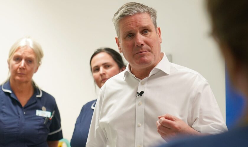 Labour leader Sir Keir Starmer talking to staff during a visit to the theatre recovery ward in the Bexley Wing of St James' University Hospital in Leeds, West Yorkshire. Picture date: Monday December 18, 2023. PA Photo. See PA story POLITICS Labour. Photo credit should read: Joe Giddens/PA Wire