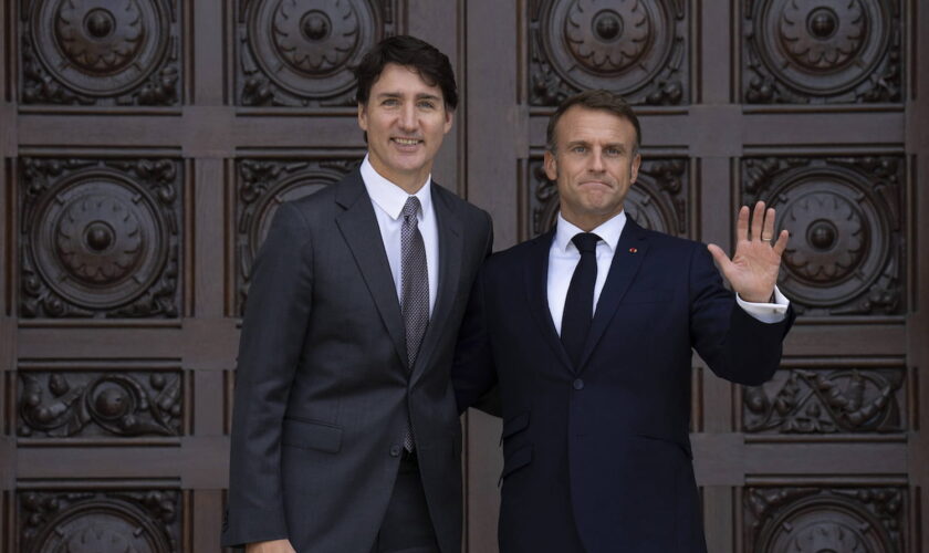 Démission de Trudeau : déjà un parallèle avec Macron "bien obligé de partir"