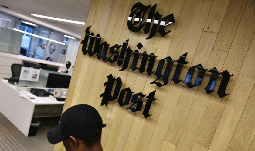 La dessinatrice de presse Ann Telnaes quitte le « Washington Post » après le rejet d’une caricature sur son propriétaire, Jeff Bezos