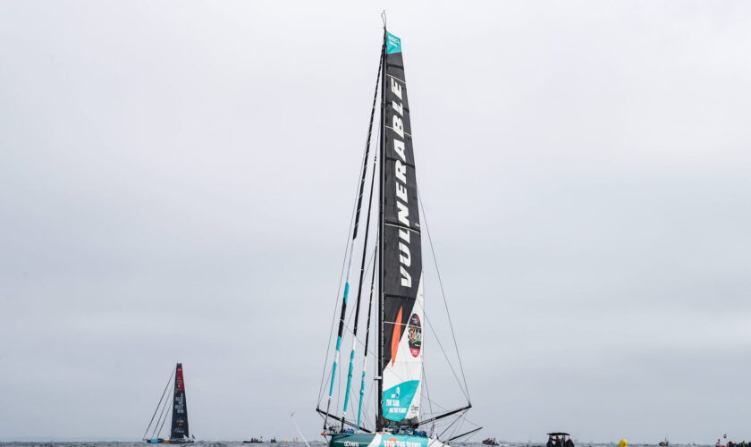 Vendée Globe 2024 : un homme se détache, classement et carte en direct