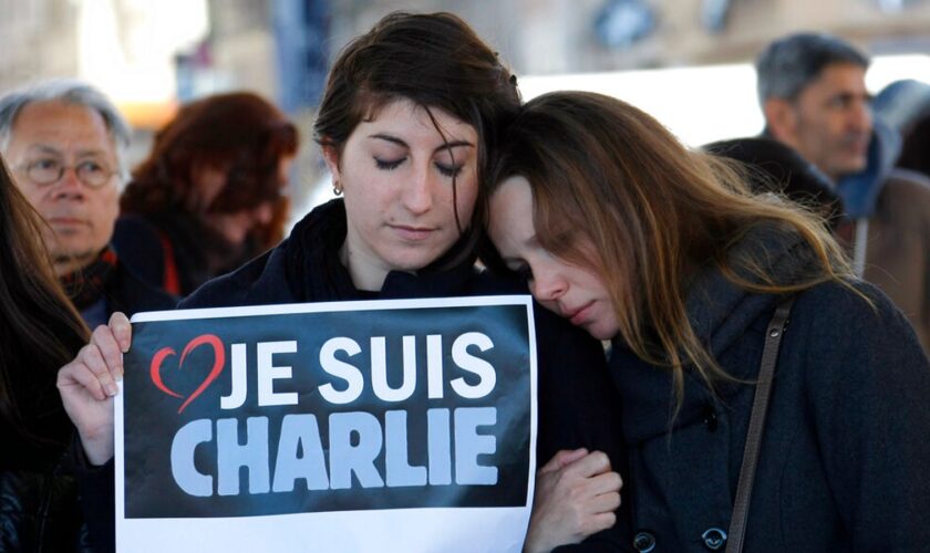 People pay tribute to the victims of the satirical newspaper "Charlie Hebdo", in Marseille, southern France, Thursday, Jan. 8, 2015. Pic: AP