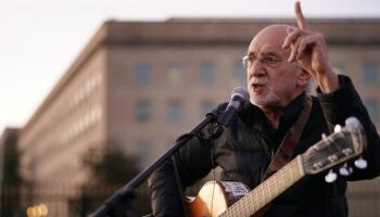 Peter Yarrow von Peter, Paul and Mary ist tot – „Der Drachen war müde“