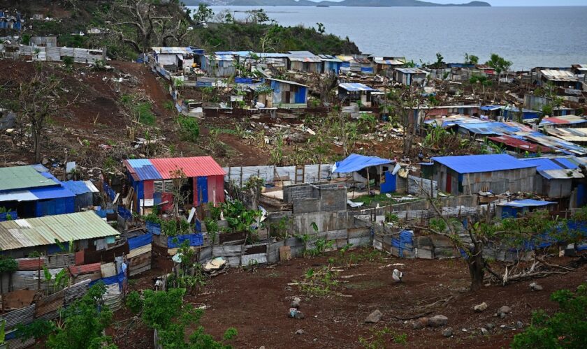 Les dégâts du cyclone Chido dans un bidonville à Kangani, à Mayotte, le 4 janvier 2025