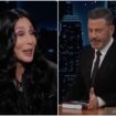 Cher makes audience laugh with backhanded Jimmy Kimmel compliment