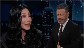 Cher makes audience laugh with backhanded Jimmy Kimmel compliment