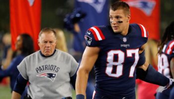 Rob Gronkowski makes bold prediction about Bill Belichick's career, rips Patriots for 'ugly' Jerod Mayo firing