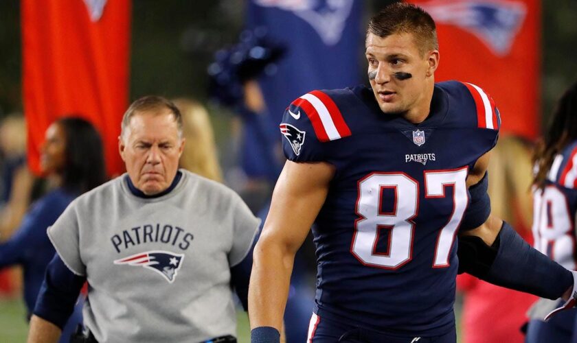 Rob Gronkowski makes bold prediction about Bill Belichick's career, rips Patriots for 'ugly' Jerod Mayo firing