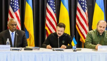 Selenskyj reist zu Ukraine-Treffen in Ramstein