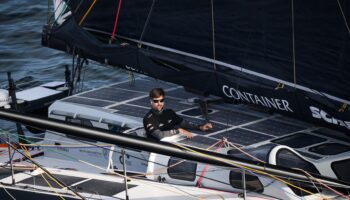 Sur le Vendée Globe, le bateau du skipper Boris Herrmann touché deux fois par la foudre en une journée