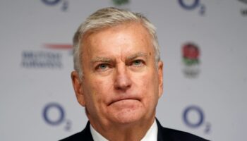 RFU to hold special general meeting after Six Nations over Bill Sweeney future