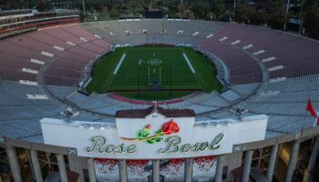 Rose Bowl half-marathon and 5K postponed due to wildfires