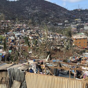 Mayotte menacée par la tempête tropicale Dikeledi, une pré-alerte cyclonique émise et la rentrée reportée