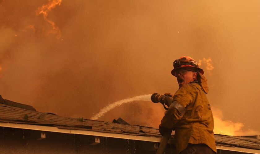 Incendies à Los Angeles, Venezuela et TikTok : les informations de la nuit