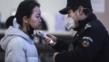 Vaccins, symptômes persistants, prévention… Que reste-t-il du Covid, cinq ans après le premier mort à Wuhan ?