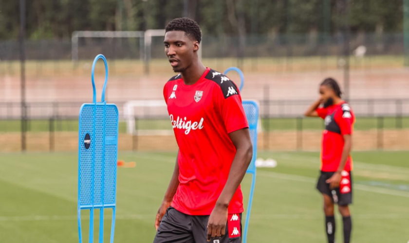 À Annecy, ce joueur de foot a rattrapé un homme qui venait de voler un téléphone